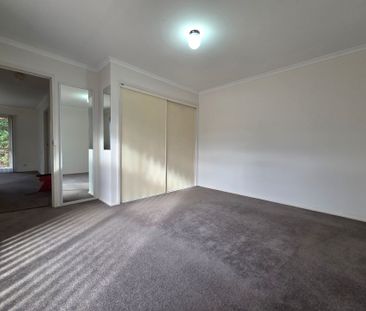 Freshly Updated Two Bedroom Unit - Photo 4