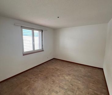 Charming 5.5-room apartment on the 1st floor - Photo 3