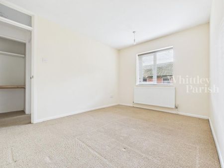 2 bedroom ground floor flat to rent - Photo 3
