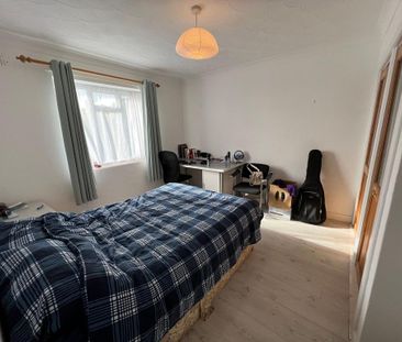 5 bedroom semi-detached house to rent - Photo 1
