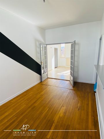 Location Appartement 4 pièces 88m² DIJON 21000 - Photo 5