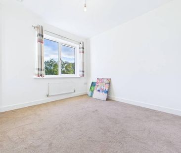 4 bedroom apartment to rent - Photo 6