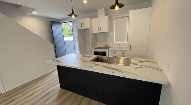 TWO BEDROOMS - LEVIN - Photo 1