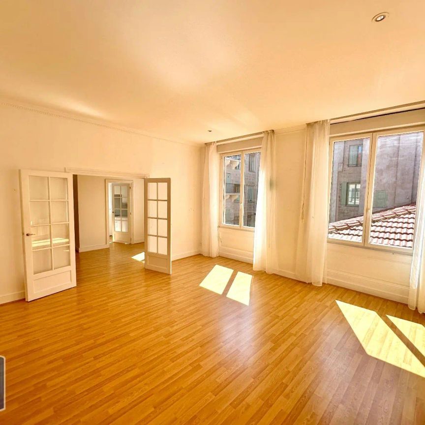 Appartement à louer 1 pièce 64.8m² - Photo 1