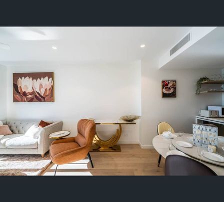 L42/8 Margaret Street, Brisbane City, Qld 4000 - Photo 1
