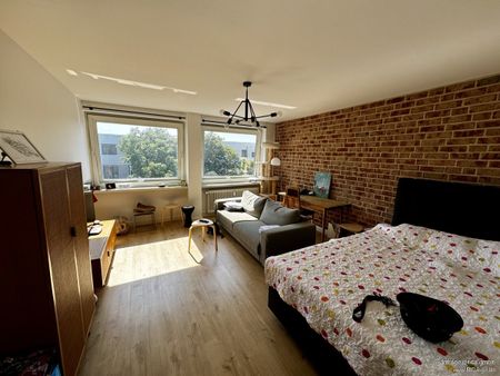 RIDA Residential! Top Lage in Köln/Mülheim – Gepflegte Wohnung mit Einbauküche und Aufzug - Photo 4