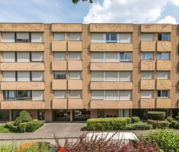 Appartement lumineux de 4 pièces traversant, situé au 2me étage. - Foto 1