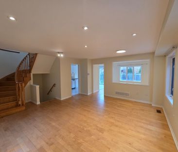 For Lease - 4859 Marble Arch Mews, Mississauga, Ontario - Photo 2