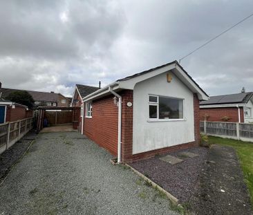 2 bedroom semi-detached bungalow to rent - Photo 5