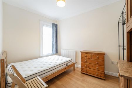 5 bedroom end of terrace house to rent - Photo 5