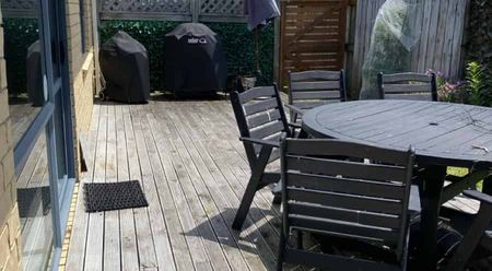 Family Home in a Private Setting - Photo 2