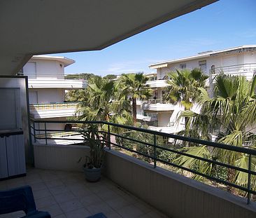 Location appartement 1 pièce, 24.82m², Villeneuve-Loubet - Photo 1