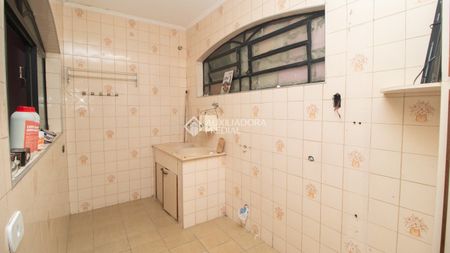 Sobrado com 4 quartos e 450m² para alugar em Parque das Nações, Santo André. - Photo 5