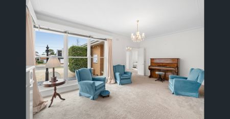 Family Home In Great - Photo 4