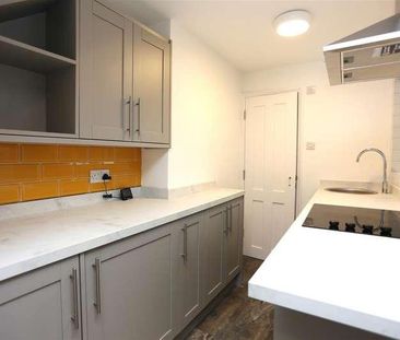 East Drive, Brighton, BN2 - Photo 5