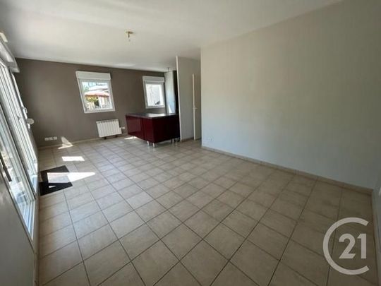 Location Appartement 3 pièces 56m² COULOMMIERS 77120 - Photo 1