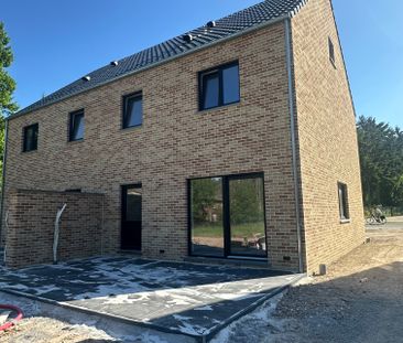 TE HUUR:Gezinswoning met 3 slaapkamers in het groene Zutendaal - Foto 3