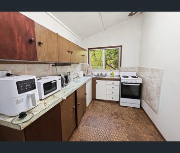 Fully Furnished in Ideal Location!!!! - Photo 2