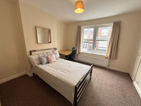 5 bedroom house share to rent - Photo 3