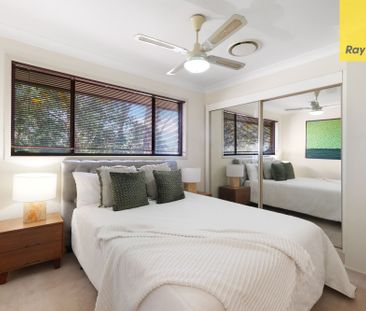 Rare gem in Wentworthville's prestigious 'Dorothy Mount' locale - Photo 6