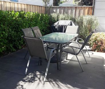 Stylish fully furnished 3 bed townhouse - Photo 6