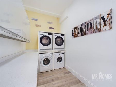 Property to rent - Photo 3