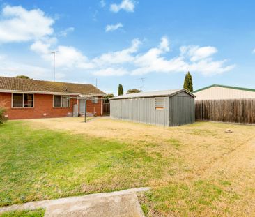 36 Buffalo Ave Corio - Photo 6