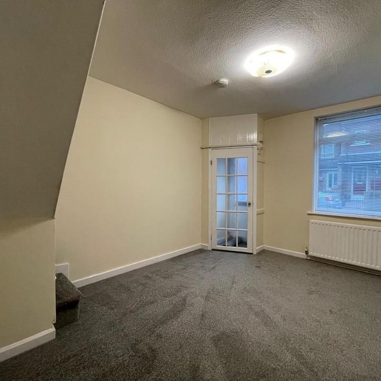 2 bedroom house to rent - Photo 1