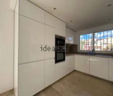 Alquiler de chalet adosado en Calle Río Miño - Photo 2