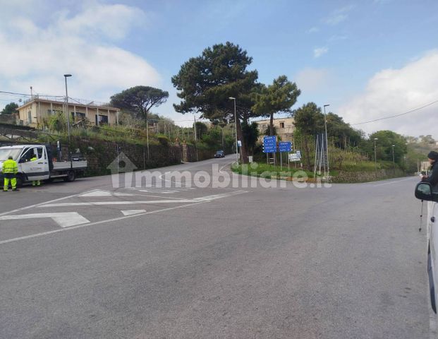 Trilocale buono stato, piano terra, Piano di Sorrento - Photo 1