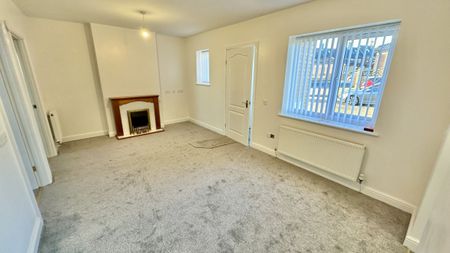 Royal Court, Hoyland, Barnsley, S74 - Photo 5
