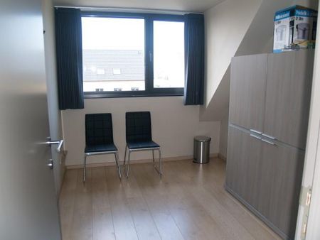 Modern appartement met 2 slaapkamers - Photo 5