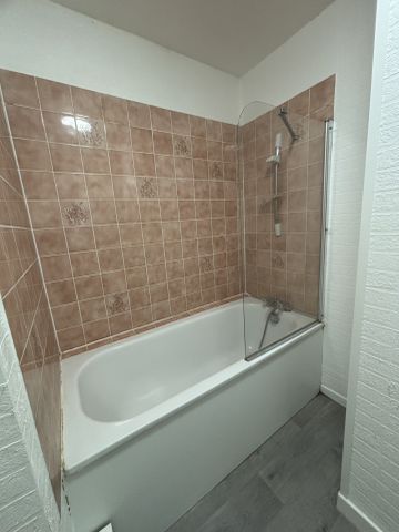 Location Appartement 2 pièces 43m² JAUNAY MARIGNY 86130 - Photo 3