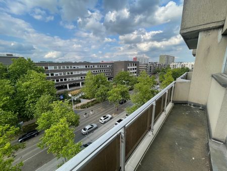 Genk-centrum - Dieplaan 43/53 - Appartement met 1 slaapkamer, terras en afgesloten garage. - Foto 4