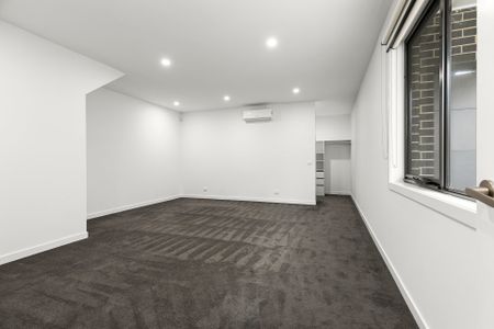 Modern Comfort & Everyday Convenience - Photo 3