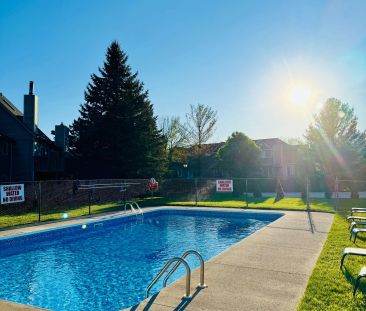 150 Victoria Street S #126 - Photo 1