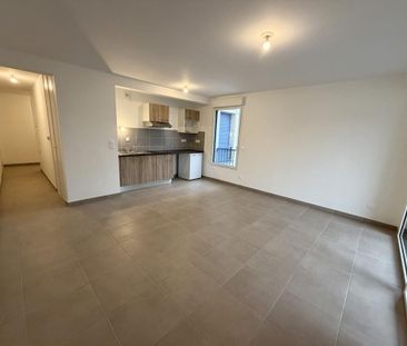 Location Appartement 2 pièces 50m² BORDEAUX 33800 - Photo 2