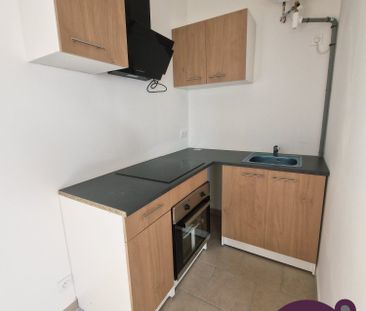 Location Appartement 3 pièces 38m² BERGERAC 24100 - Photo 2