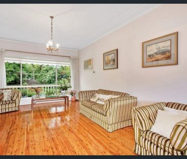 Tranquil Light-filled Family Residence - Photo 1