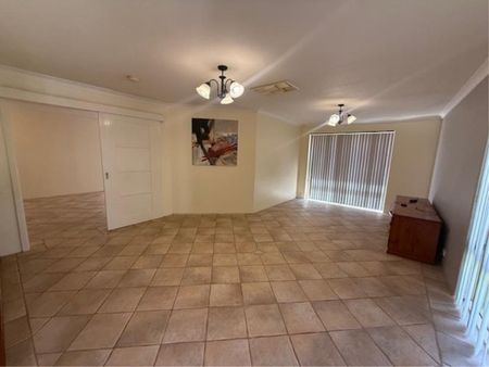 20 Bodella Gdns, Atwell - Photo 4