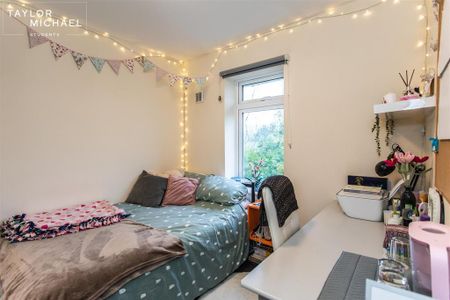 5 bedroom terraced house to rent - Photo 5