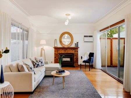 3 Bed, 1 Bath - Photo 4