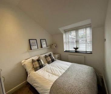 2 bedroom maisonette to rent - Photo 2