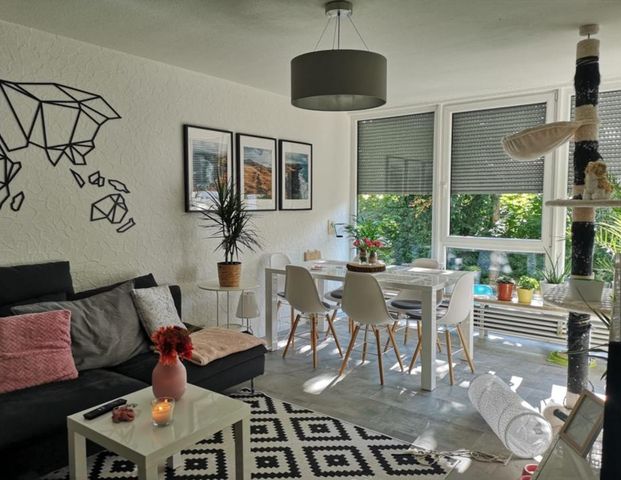 Zentrumsnahe Wohnung mit Garten - Foto 1