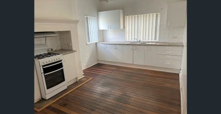 2 BEDROOM HOME - Photo 2