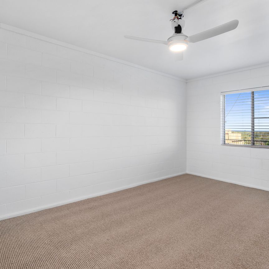 15B Aubrey Crescent, Coffs Harbour NSW 2450 - House For Rent | Domain - Photo 1