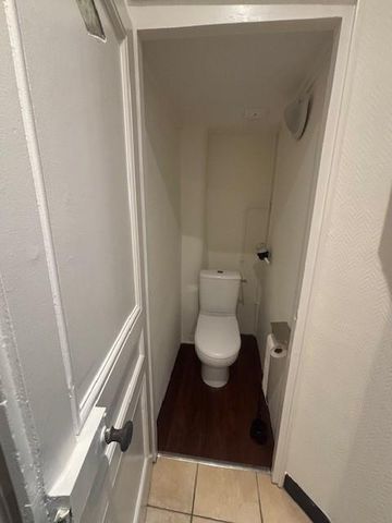 Location Appartement 2 pièces 40m² LYON 7ème - Photo 4