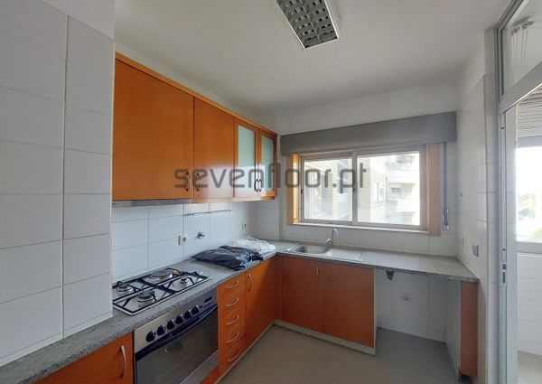 Apartamento T2+1 em Porto