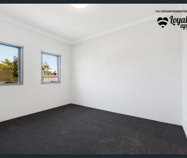 27/32 Congenial Loop, Atwell, WA 6164 - Photo 1