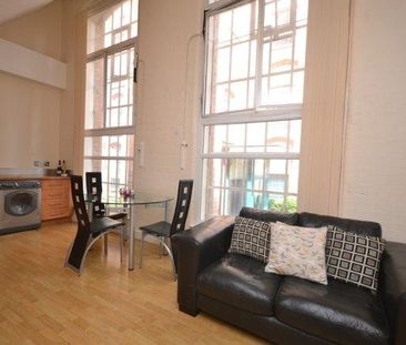 1 bedroom in a house share to rent - Photo 3